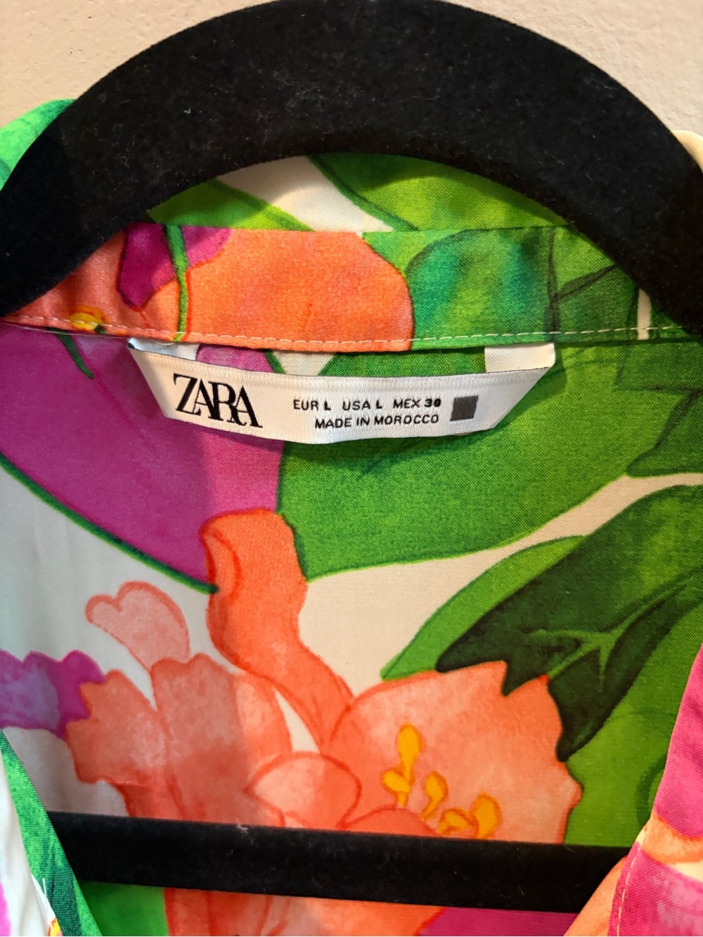 Zara Vibrant Floral Button-Up in White, Green, Pink & Orange - Picture 2 of 3